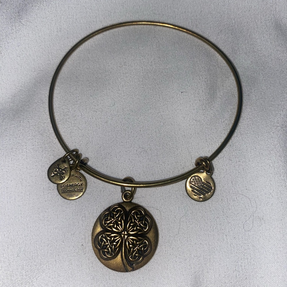 Retired 2015 Alex and Ani Antique Gold Four Leaf Clover Bracelet